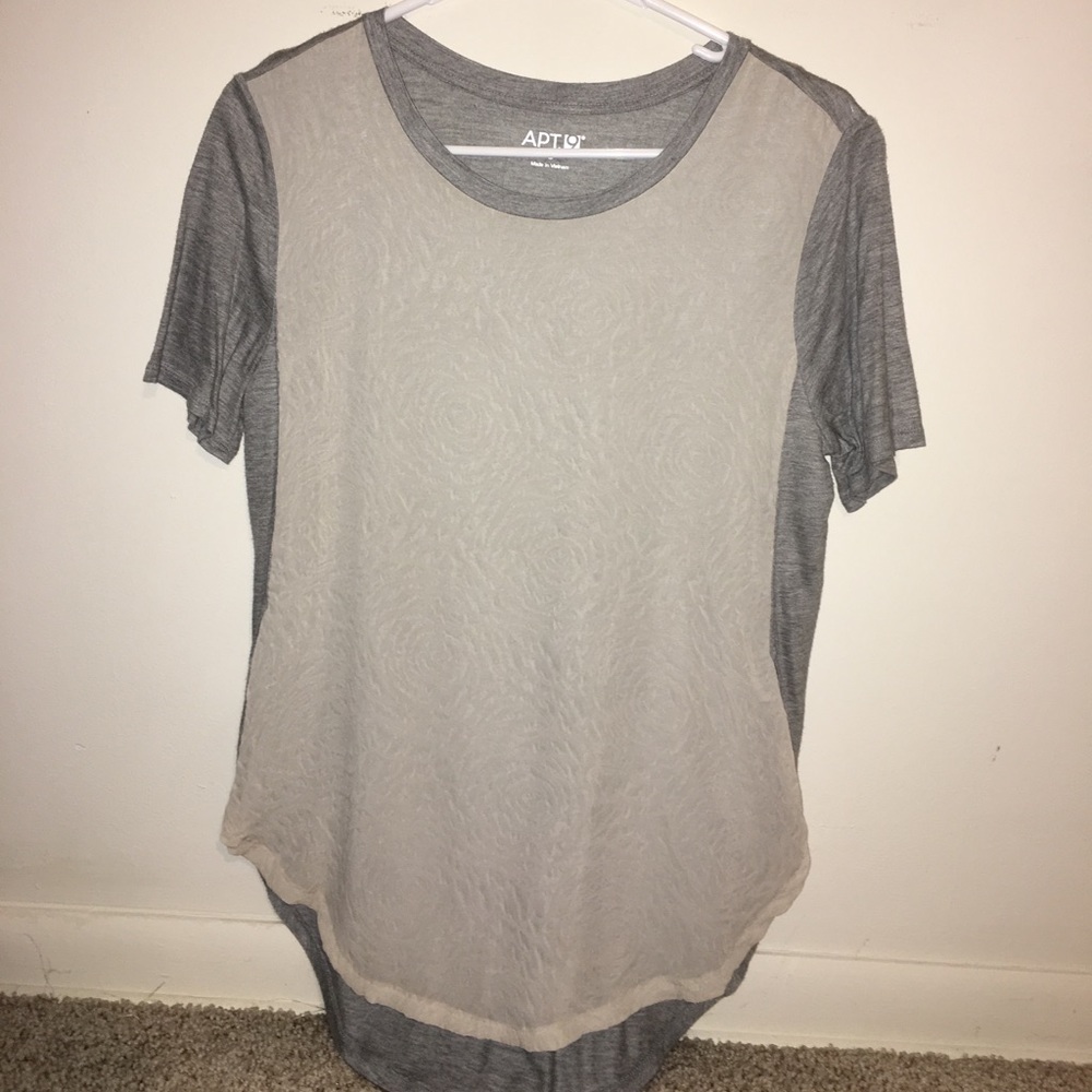 Loose light shirt